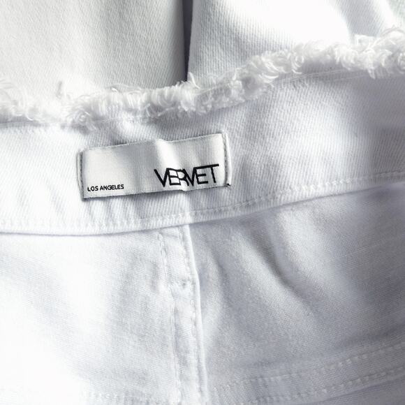 Vervet Women’s Jeans Clean Girl Minimalist White Distressed Crop Raw Hem Size 32 - Picture 7 of 10